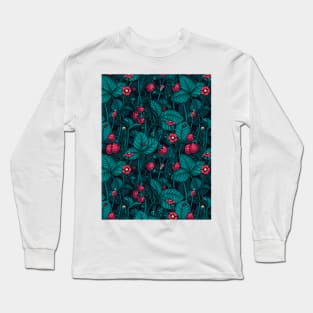 Wild strawberries, red and blue Long Sleeve T-Shirt